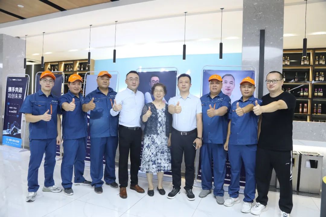 天博电子综合app